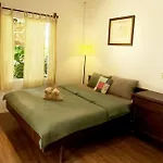 Vườn Nhà Ngoại Garden Homestay
