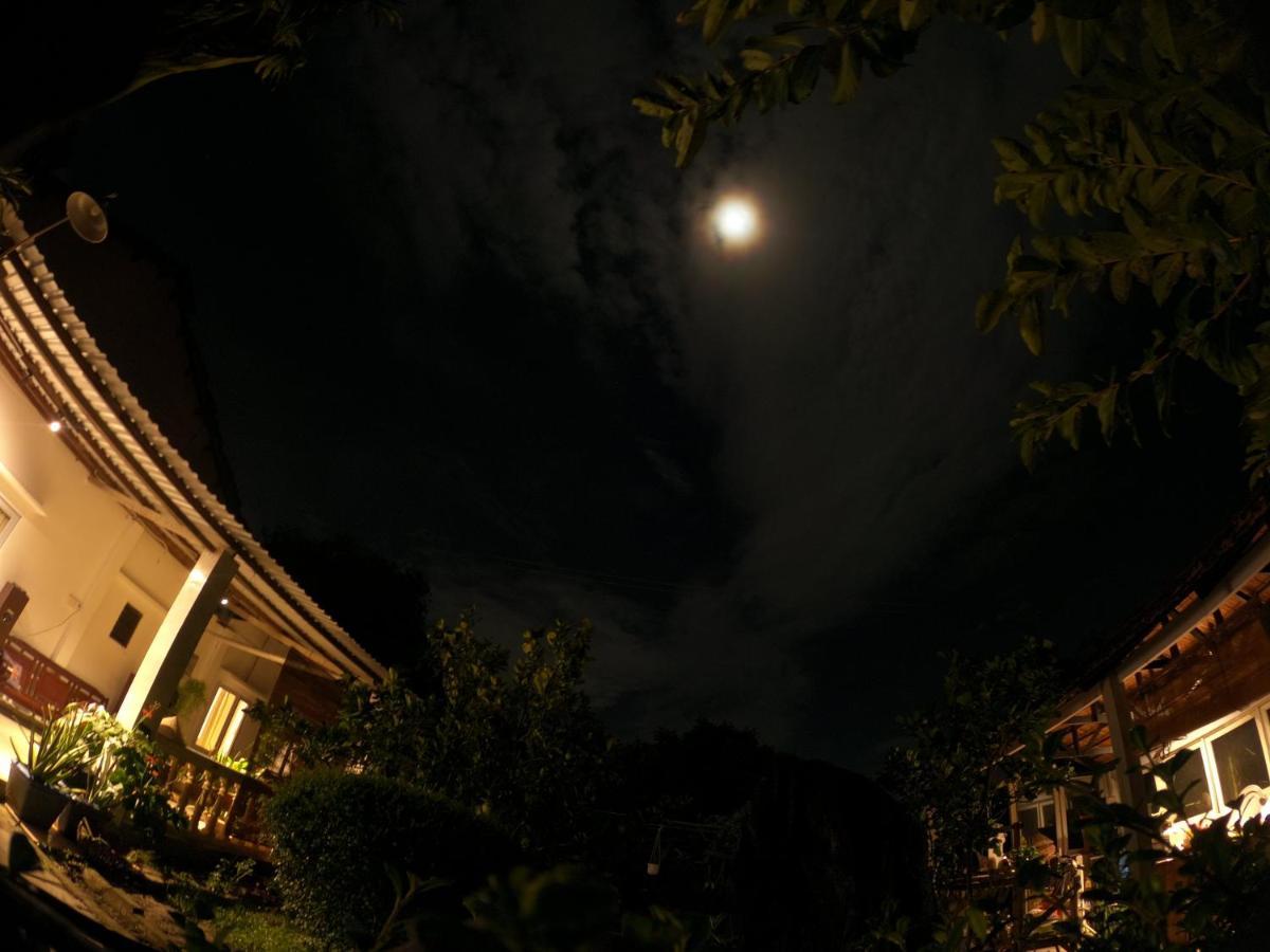Séjour chez l'habitant Vườn Nhà Ngoại Garden Hô Chi Minh-Ville